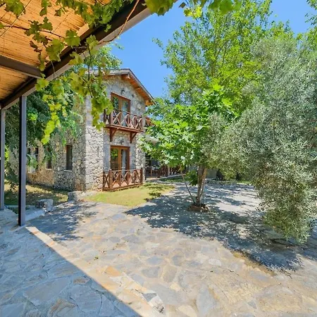 Tatil Evi Albavis-10-person Conservative In Kayakoy,