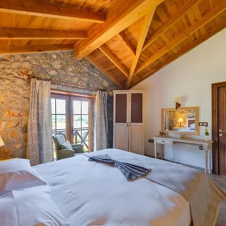 בית נופש Albavis-10-person Conservative In Kayakoy,