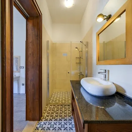 Albavis-10-person Conservative In Kayakoy, 페티예