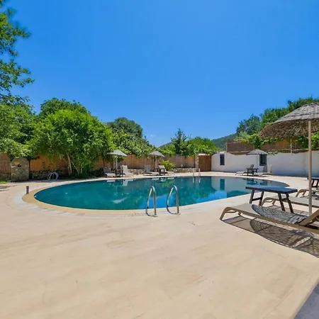 בית נופש Albavis-10-person Conservative In Kayakoy, פאטהיה