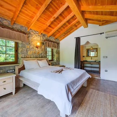 בית נופש Albavis-10-person Conservative In Kayakoy,