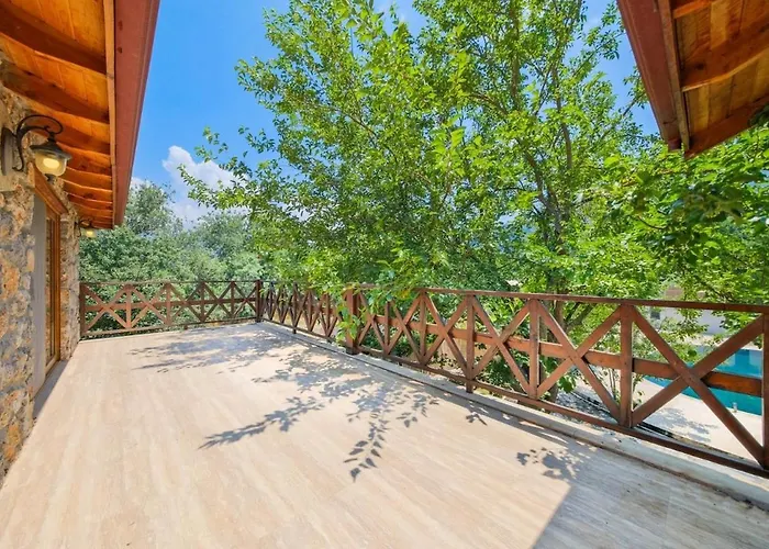 Albavis-10-person Conservative In Kayakoy, Nyaraló