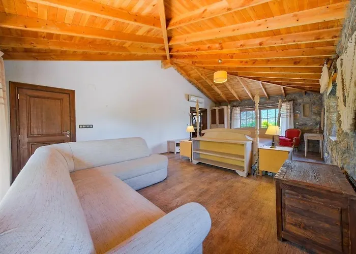 Albavis-10-person Conservative In Kayakoy, Сasa de vacaciones