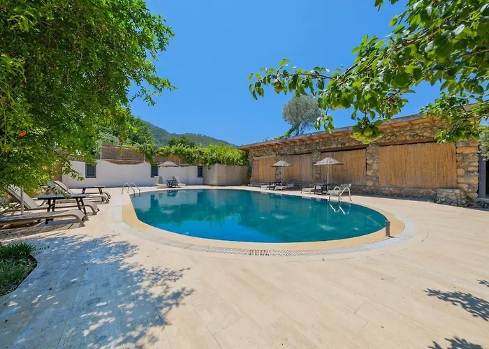 Albavis-10-person Conservative In Kayakoy,