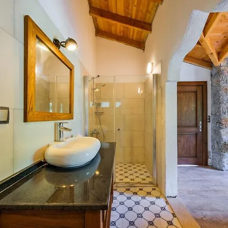 Сasa de vacaciones Albavis-10-person Conservative In Kayakoy, *