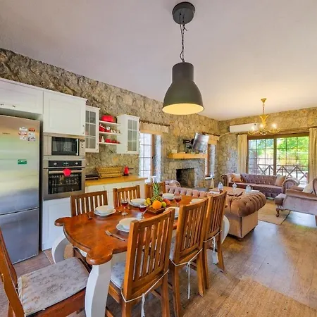 Albavis-10-person Conservative In Kayakoy, Сasa de vacaciones Fethiye