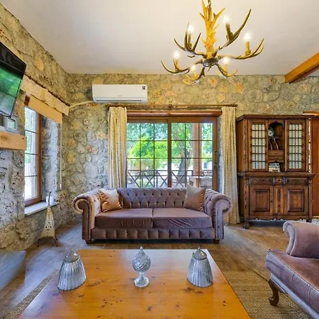 Сasa de vacaciones Albavis-10-person Conservative In Kayakoy,